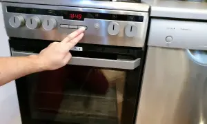 Jak włączyć piekarnik Mastercook Wrozamet - proste kroki do sukcesu