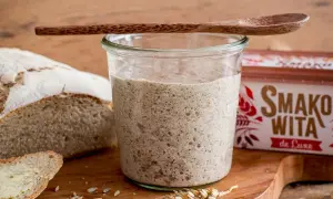 Jaka mąka na zakwas pszenny? Odkryj najlepsze rodzaje mąki