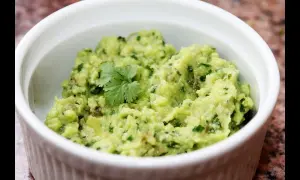 Jak zrobić sos guacamole w 5 minut - prosty przepis na dip