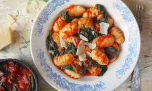 Gnocchi z jakim sosem? Proste i pyszne pomysły na idealne połączenia smaków
