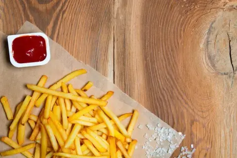 Czy można upiec frytki w piekarniku i uzyskać idealną chrupkość?