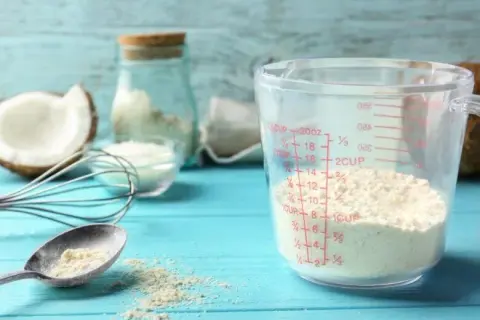Ile szklanek to 500 g mąki pszennej? Sprawdź, aby nie pomylić się