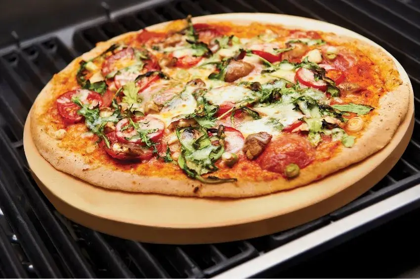 Kamień do pizzy czy warto? Odkryj zalety i wady zakupu